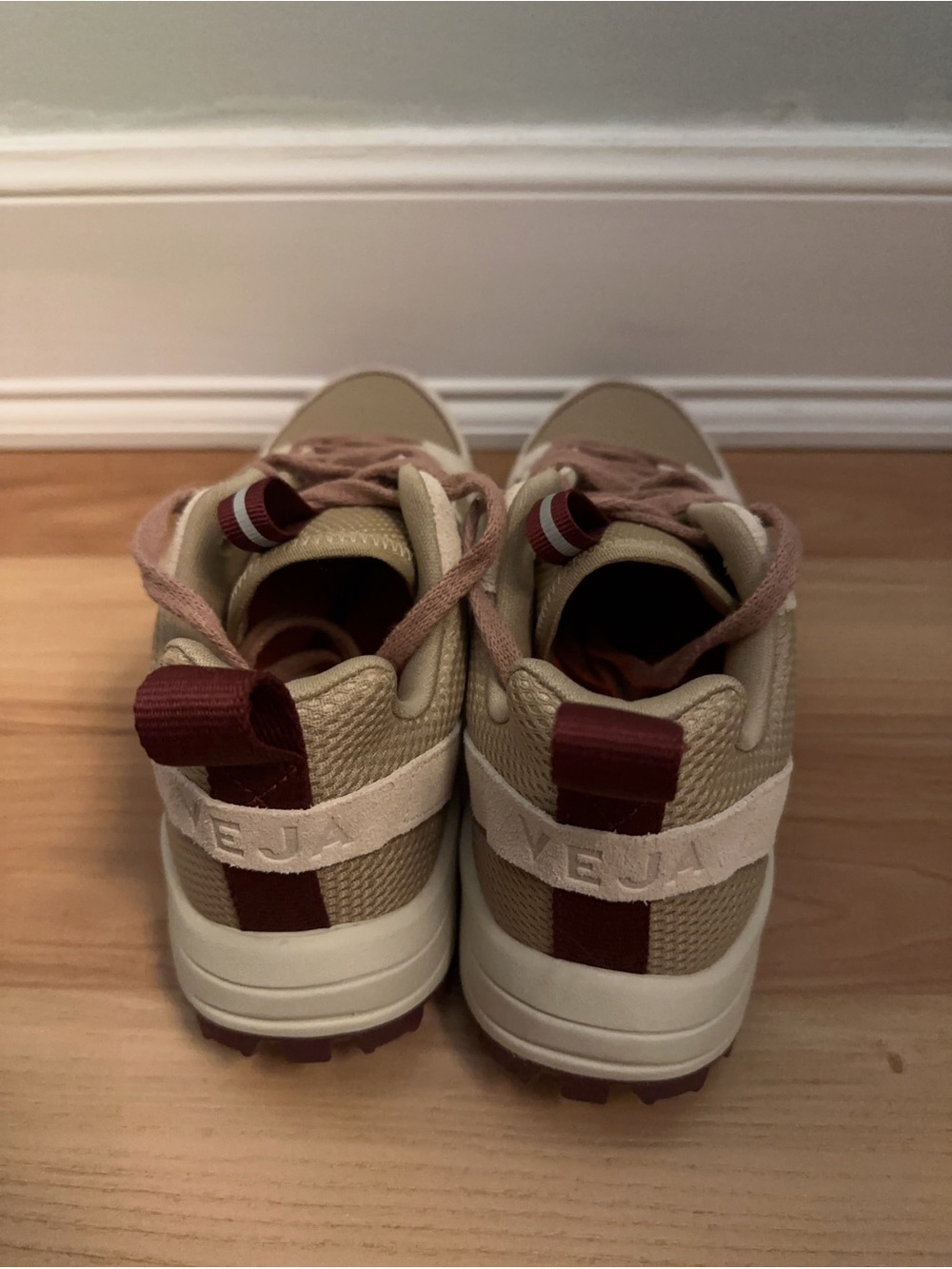 NWT Veja VENTURI ALVEOMESH DUNE BUTTER SABLE - Picture 6 of 6